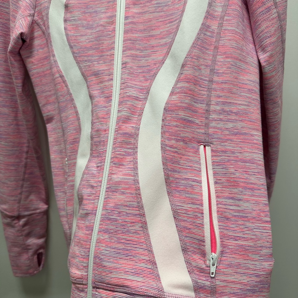 Lululemon stride jacket wee are from space - Picture 5 of 8